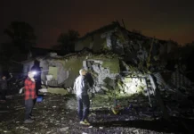Rusia y Ucrania cruzan ataques con misiles y drones pese a las gestiones de paz