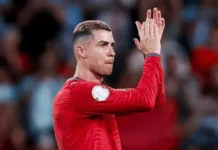 Ronaldo acusa a Jorge Jesus de faltar a su palabra y acepta una sanción